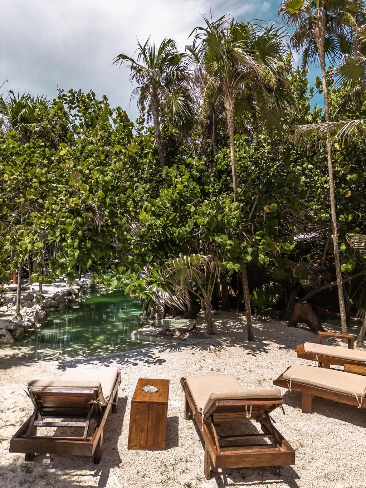 Niken Beachfront Tulum Hotel Exteriör bild