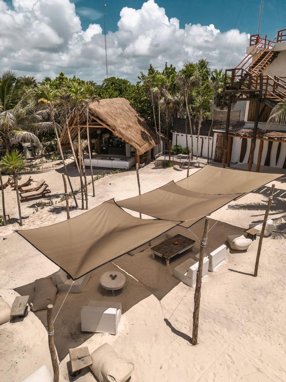 Niken Beachfront Tulum Hotel Exteriör bild